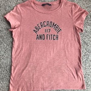 Abercrombie & Fitch Graphic Tee
